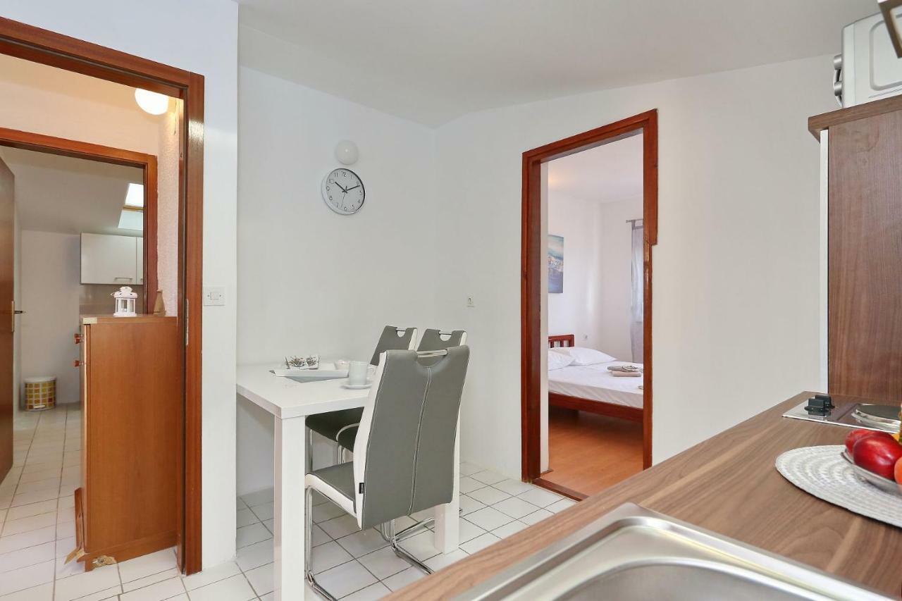 Apartments Golub Nin Εξωτερικό φωτογραφία