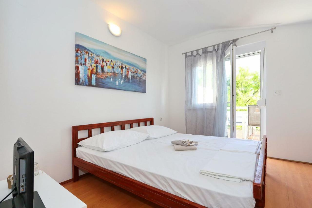 Apartments Golub Nin Εξωτερικό φωτογραφία